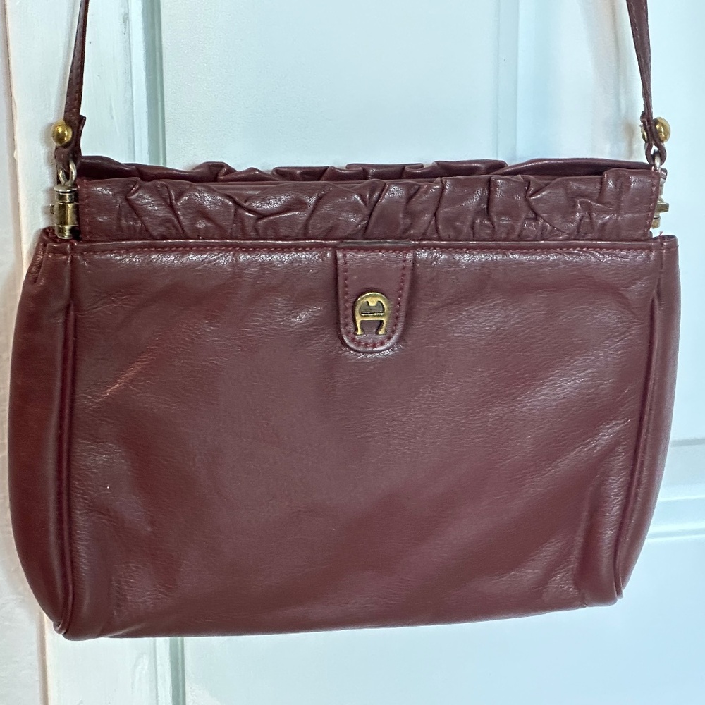 Vintage Etienne Aigner Crossbody - Barely Used